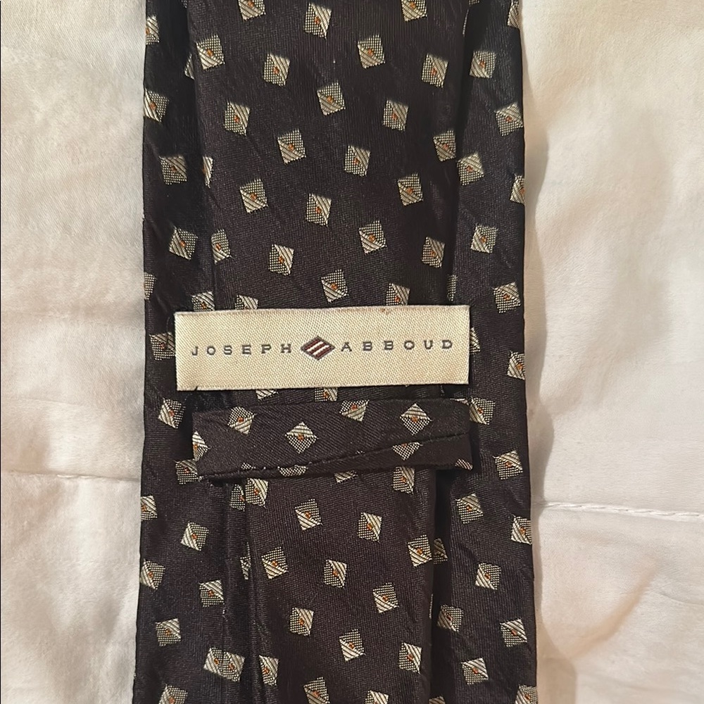 Joseph Abboud Brown Patterned Tie